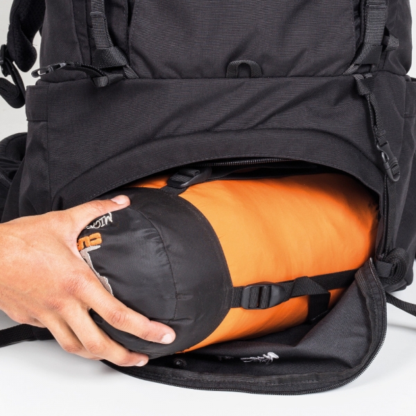 Mochila Cargueira Curtlo - Hiker 60+10L - Preto