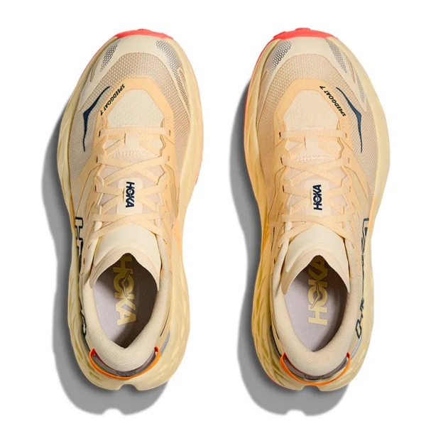 Tênis Hoka Speedgoat 7 Feminino - Creme