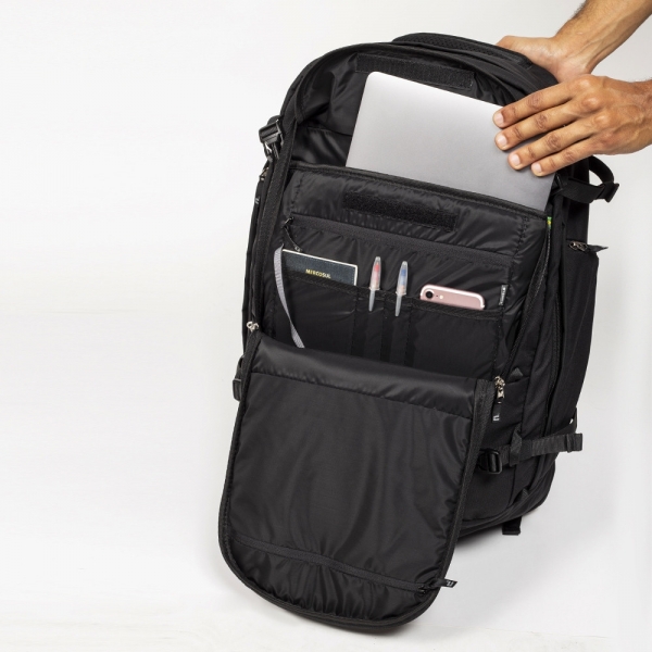 Mochila de Viagem Cabine do Avião Curtlo - Journey Cabin 40L - Preto